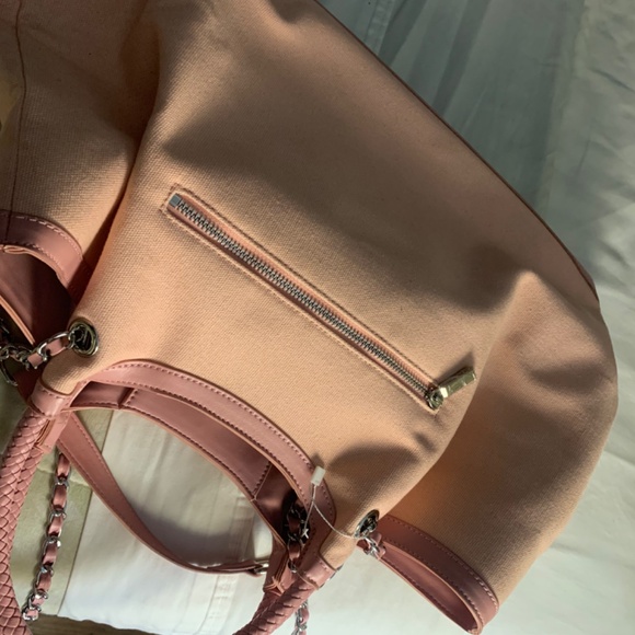 Gunas Ruth Vegan Canvas Tote (Light Pink) - Picture 9 of 14
